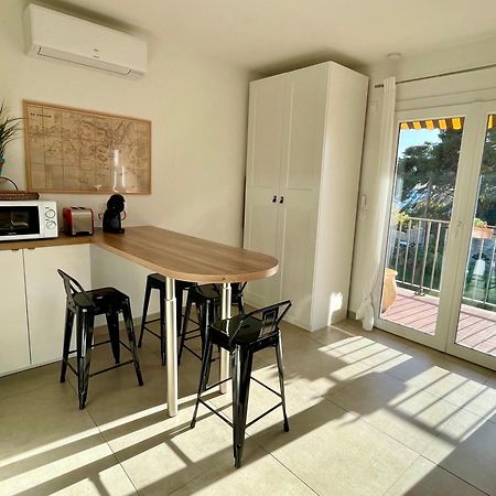 Agréable studio vue mer refait à neuf&climatisé Le Pradet Exterior foto